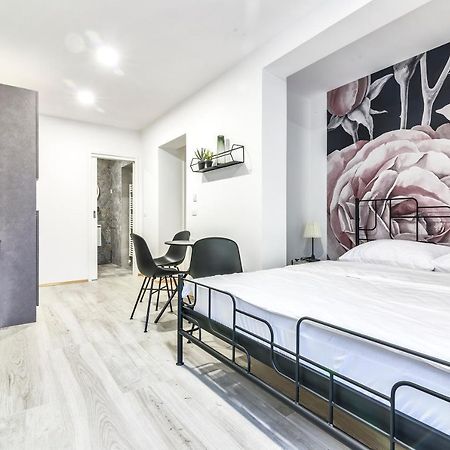 Moncherry Záhřeb Exteriér fotografie